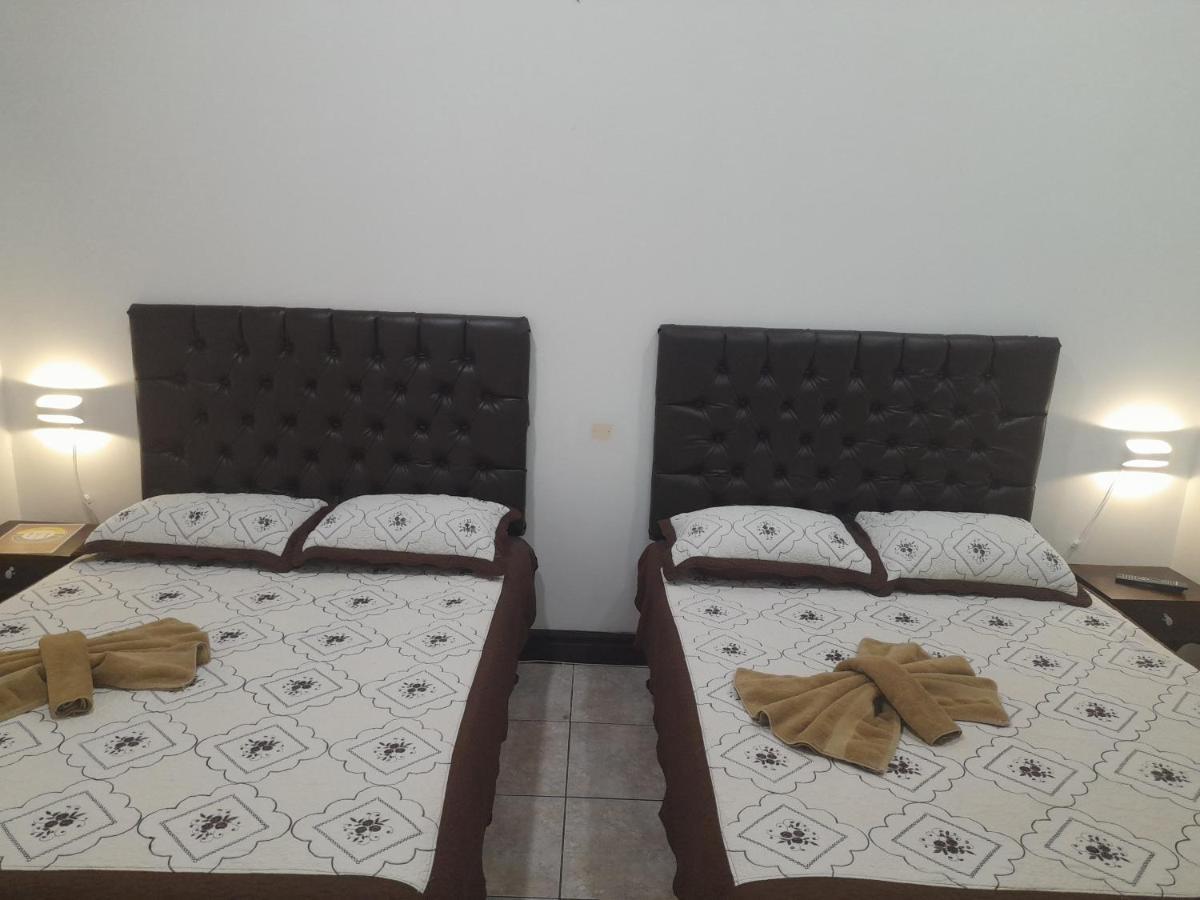 Alisson Hotel Y Restaurant Monteverde ภายนอก รูปภาพ