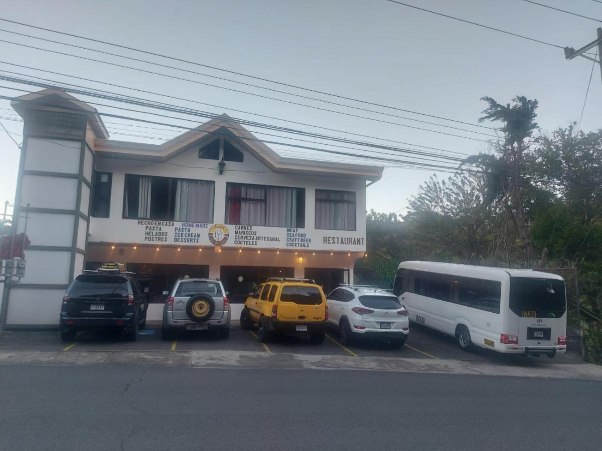 Alisson Hotel Y Restaurant Monteverde ภายนอก รูปภาพ