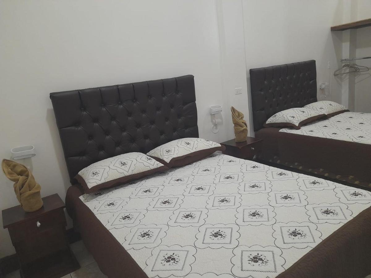 Alisson Hotel Y Restaurant Monteverde ภายนอก รูปภาพ