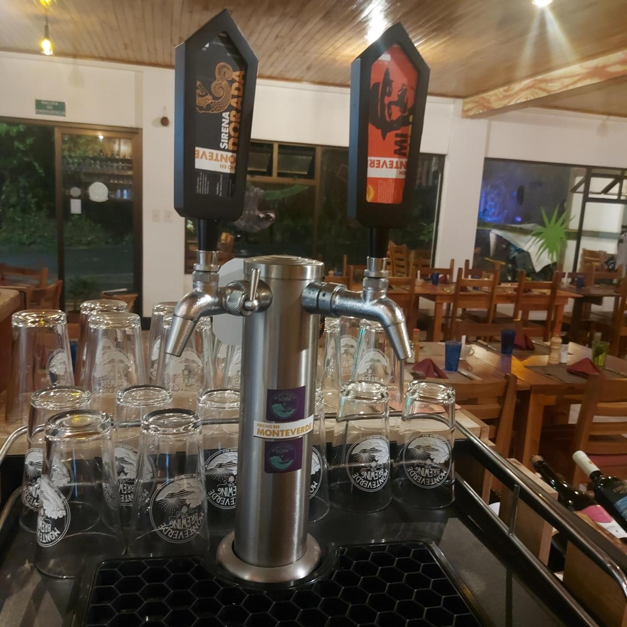 Alisson Hotel Y Restaurant Monteverde ภายนอก รูปภาพ